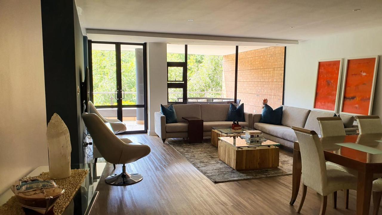 Zuri Residences At Ten Degrees ヨハネスブルグ エクステリア 写真