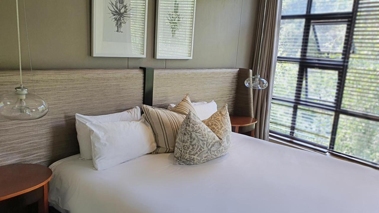 Zuri Residences At Ten Degrees ヨハネスブルグ エクステリア 写真
