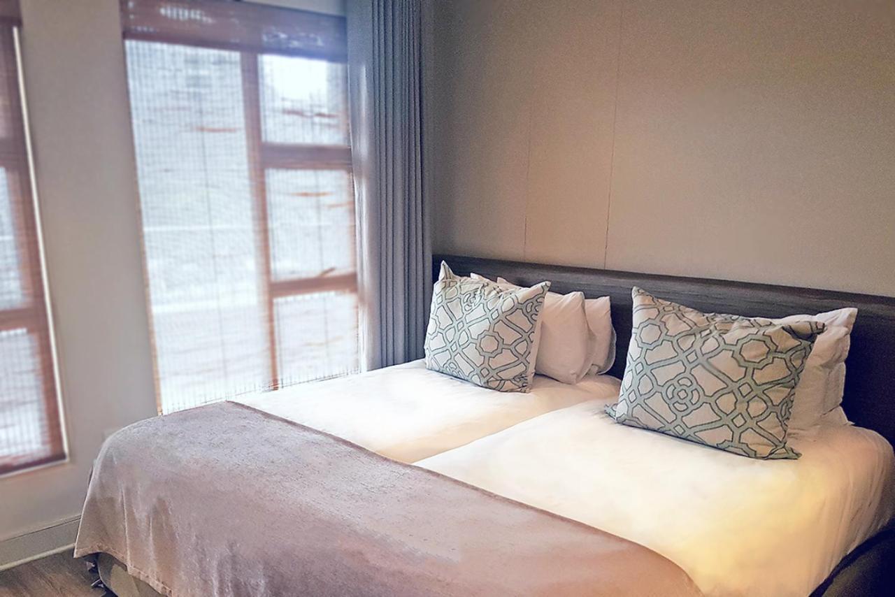 Zuri Residences At Ten Degrees ヨハネスブルグ エクステリア 写真