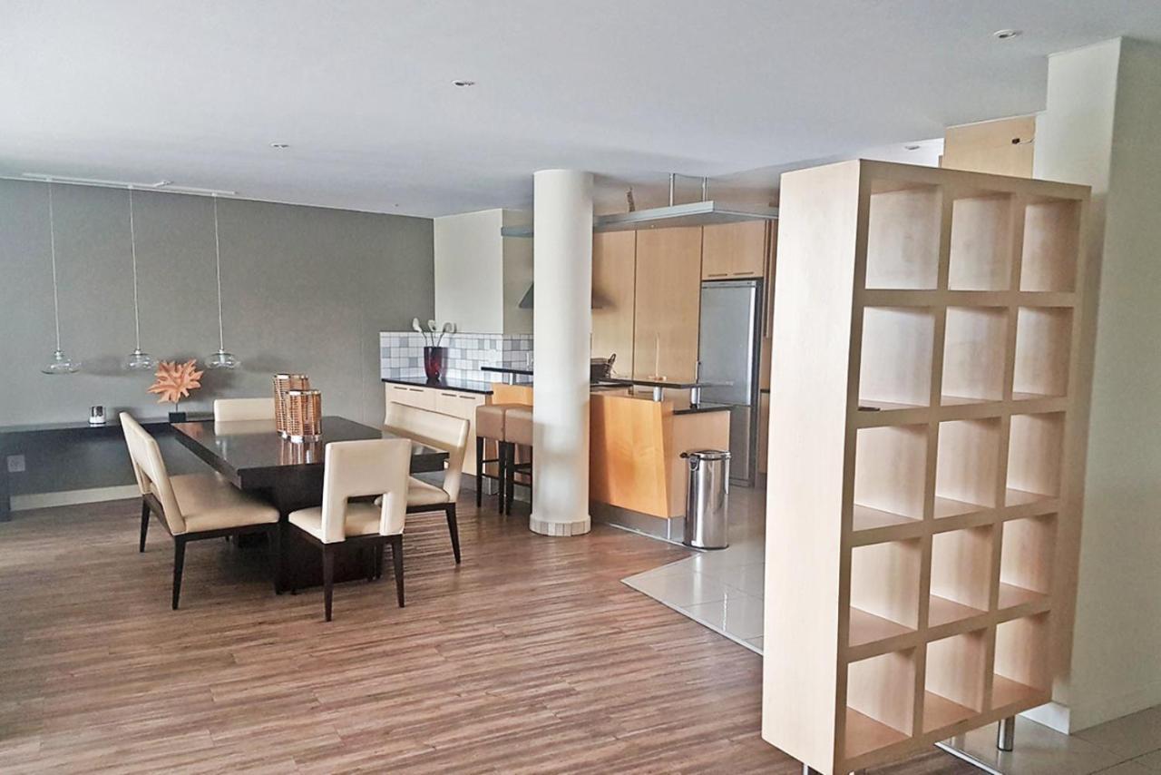 Zuri Residences At Ten Degrees ヨハネスブルグ エクステリア 写真